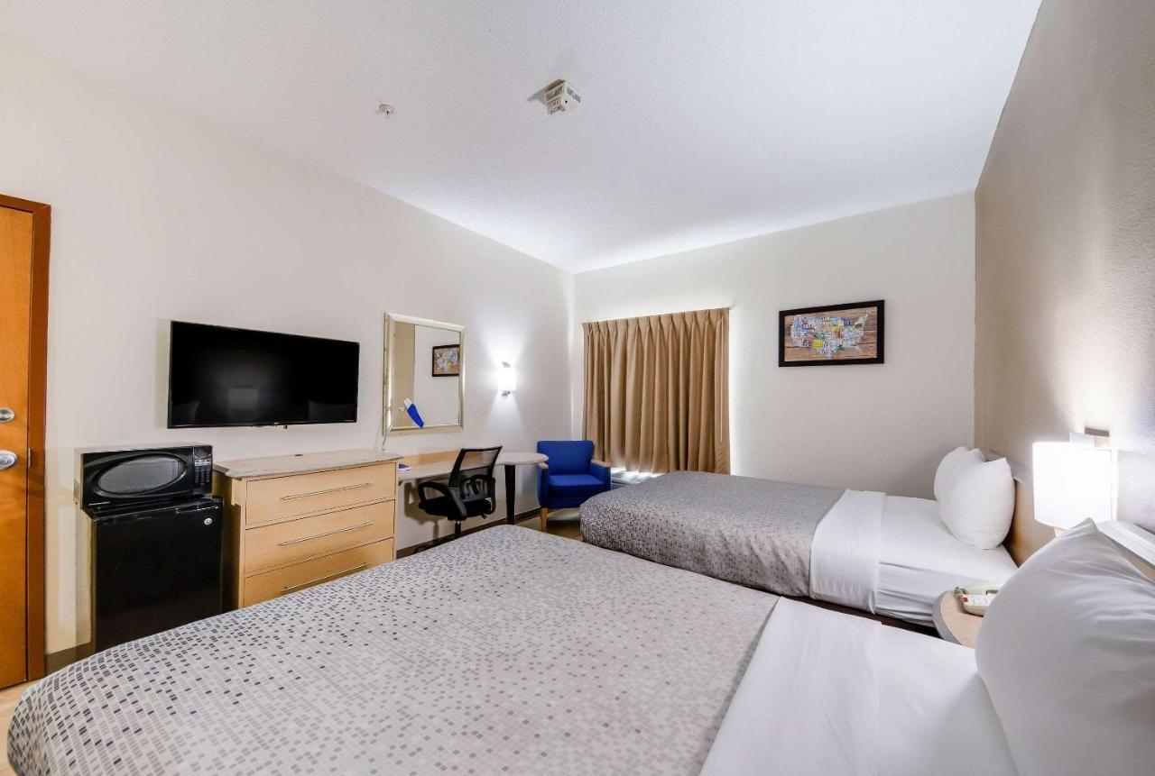 Econo Lodge Laredo Zewnętrze zdjęcie