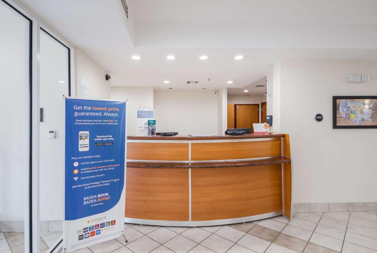 Econo Lodge Laredo Zewnętrze zdjęcie