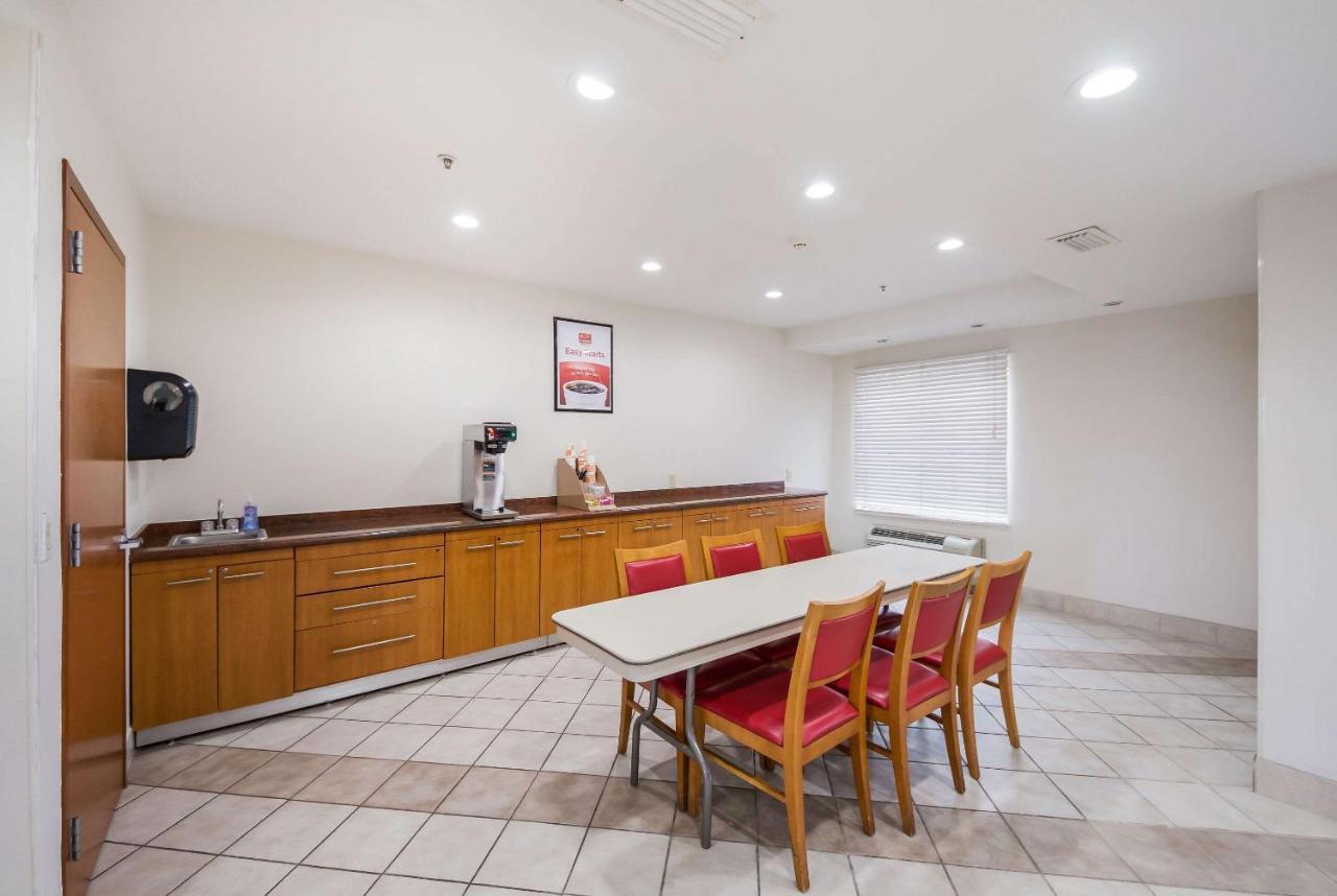 Econo Lodge Laredo Zewnętrze zdjęcie