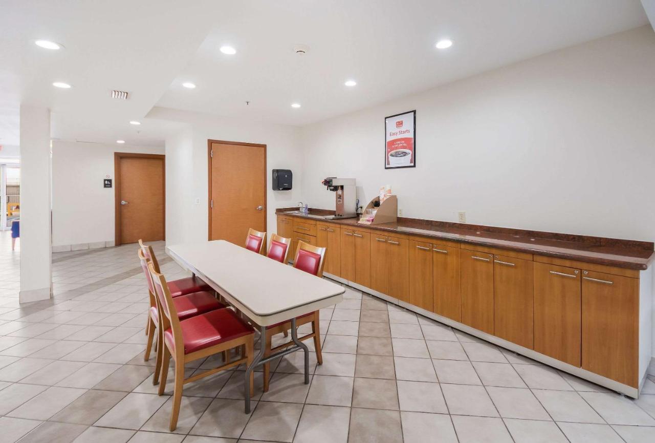 Econo Lodge Laredo Zewnętrze zdjęcie